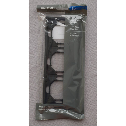 Ardero EF103-B рамка 3-местная универсальная, черный Soft - фото 3