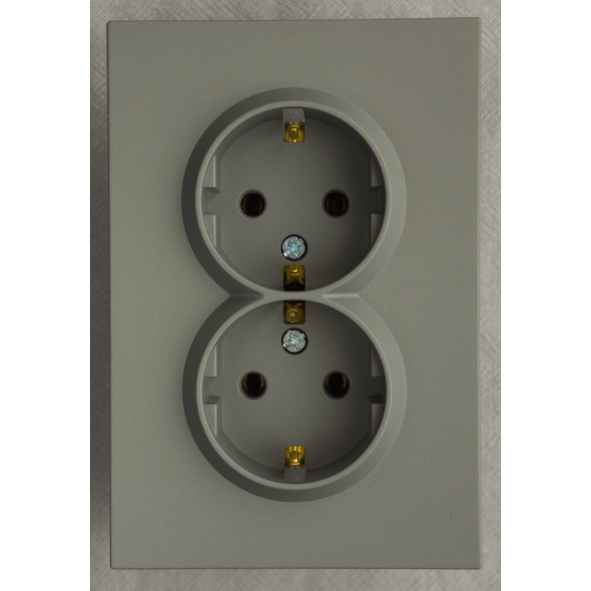 Ardero ER122-G розетка двойная с заземлением серый 16А Soft Ardero ER122-G розетка двойная с заземлением серый 16А Soft
