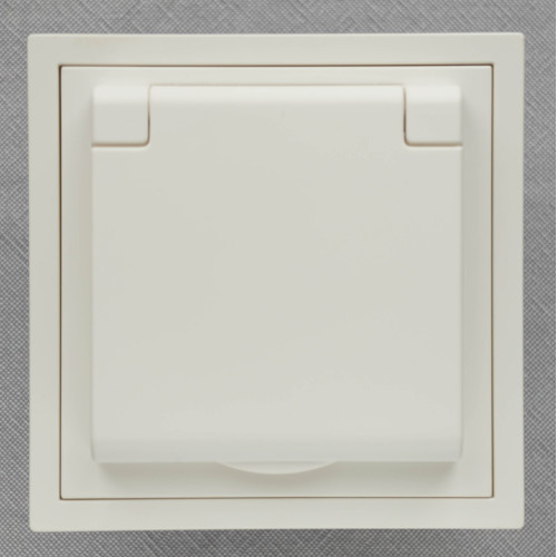 Ardero ER131-W розетка с заземлением, крышкой и шторками, механизм белый 16А Soft - фото 1