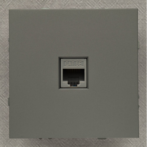 Ardero ER151PC-G розетка комп'ютерна, механізм сірий Soft - фото 5