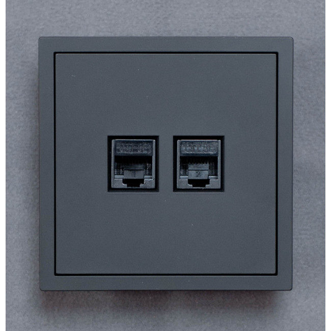 Ardero ER152PC-B розетка двойная компьютерная механизм, черный Soft Ardero ER152PC-B розетка двойная компьютерная механизм, черный Soft