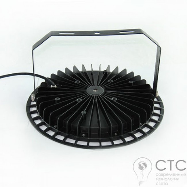 Светодиодный светильник UFO Powerlux 200W 6500K